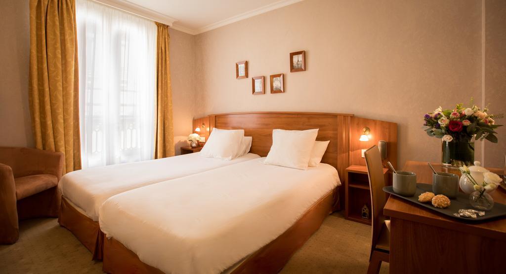 Elysées Opéra 4*